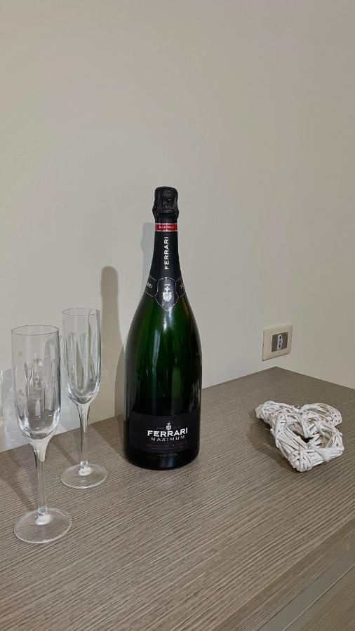 Appartamento Fontanella Deluxe Бриндизи Екстериор снимка